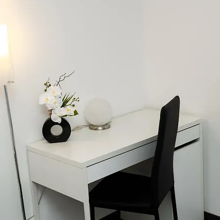 Apartment New Beautiful In The Center Of With Option Garage Parking