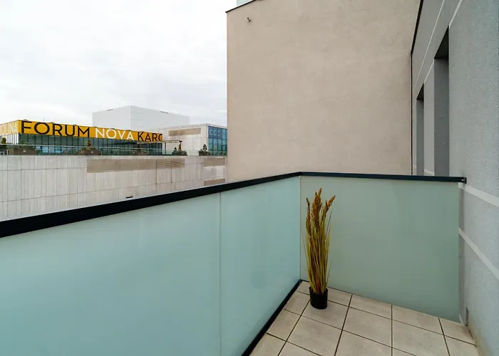 New Beautiful In The Center Of With Option Garage Parking Apartmán Ostrava