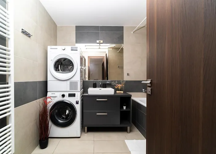 New Beautiful In The Center Of With Option Garage Parking Apartmán Ostrava
